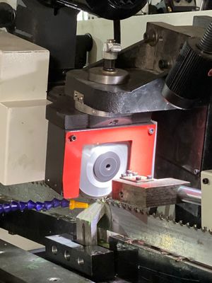 LDX-021 Carbide band zag blad servo feed rake hoek versnellingsmachine slijpmachine